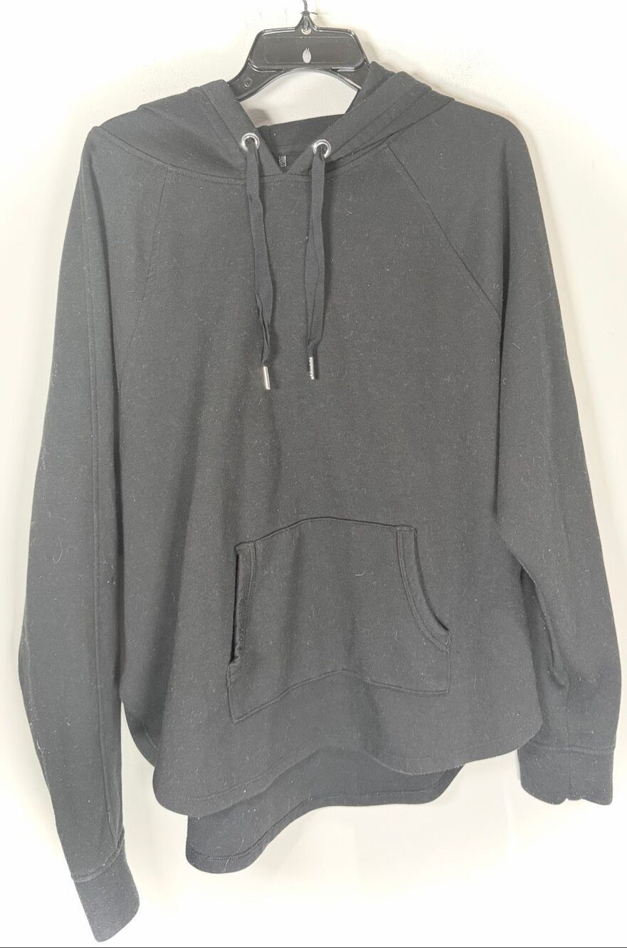 Victoria Sport black hoodie size large